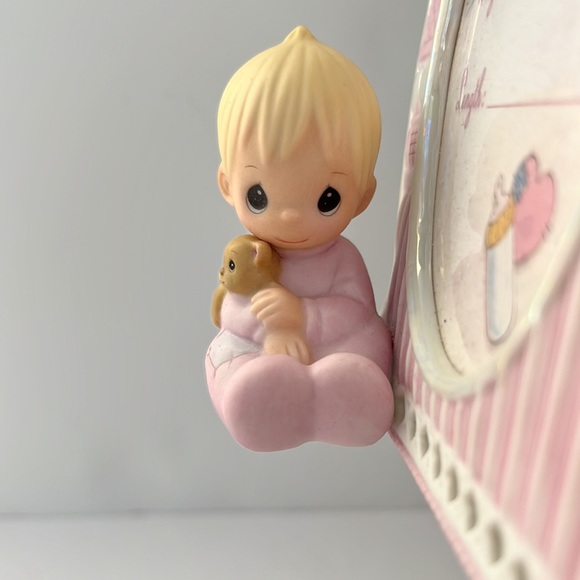 ENESCO PRECIOUS MOMENTS “My Precious Baby Girl” Birth Frame - Picture 4 of 12